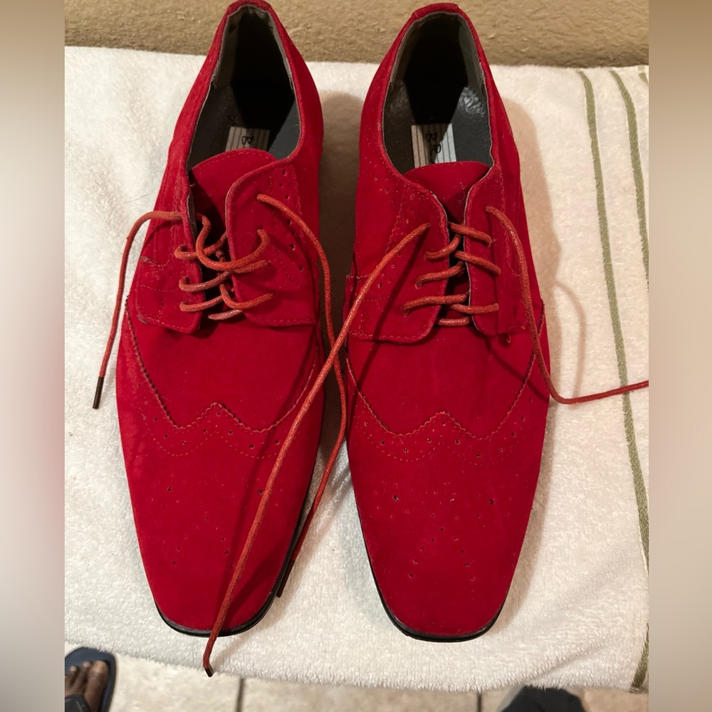 Red Suede Red Leather Men’s Bravo  Shoe, Laced. 10.5